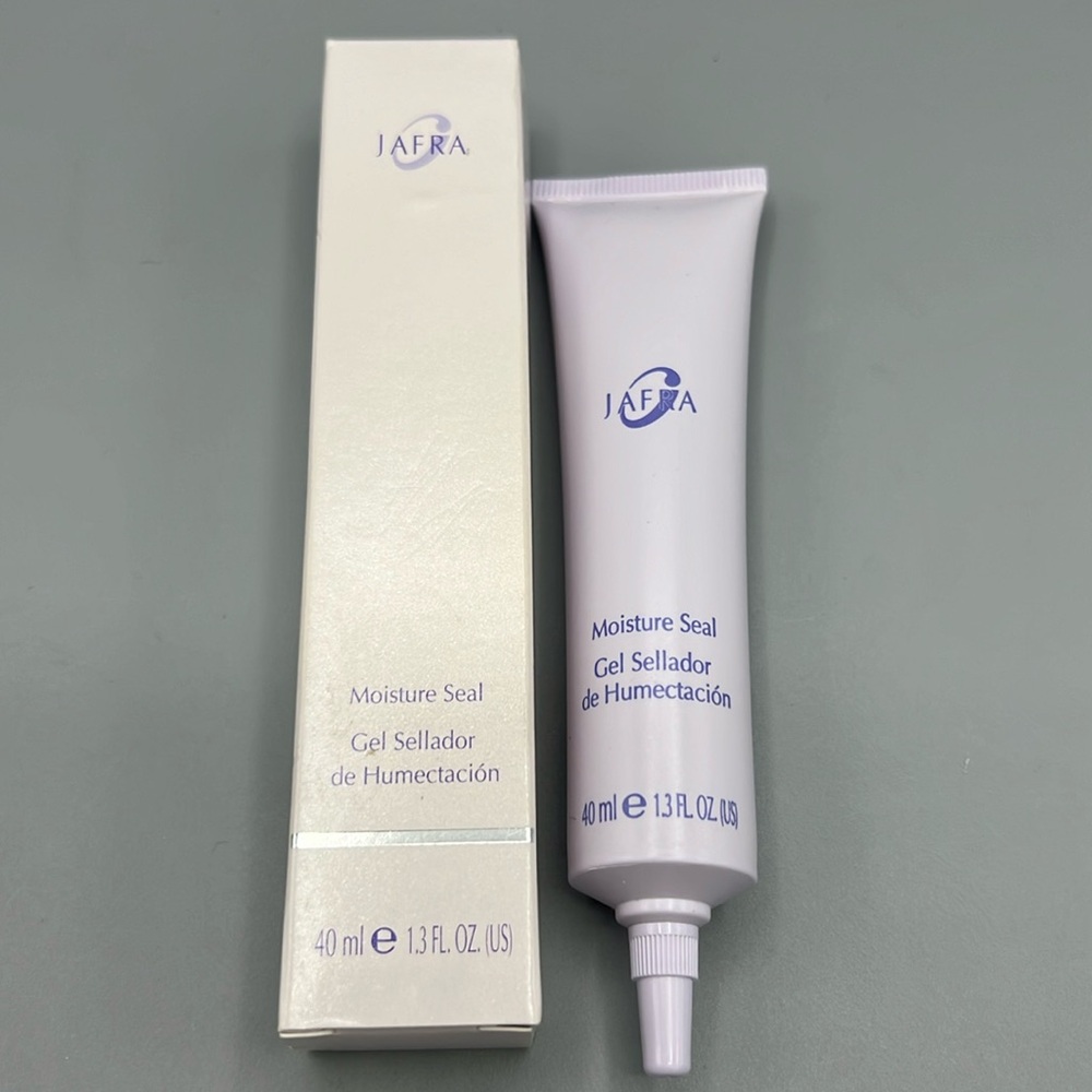 Vintage Jafra Moisture Seal for Extra Dry Skin & Extreme Dry Weather Conditions